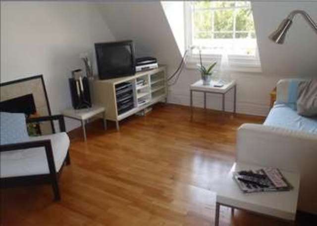  Image of 1 bedroom Flat to rent in Caledonia Place Clifton Bristol BS8 at Caledonia Place  Bristol, BS8 4DN