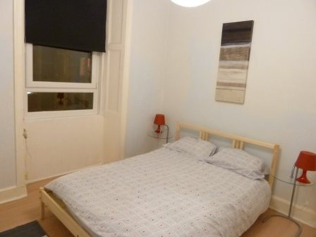  Image of 1 bedroom Flat to rent in Caledonian Crescent Edinburgh EH11 at Dalry Edinburgh Edinburgh, EH11 2DD