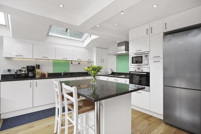  Image of 2 bedroom Ground Flat for sale in Campana Road London SW6 at Campana Road  London, SW6 4AU