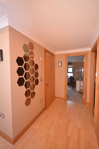 Image of 2 bedroom Flat to rent in Canute Road Southampton SO14 at Canute Road Ocean Village Southampton, SO14 3FY
