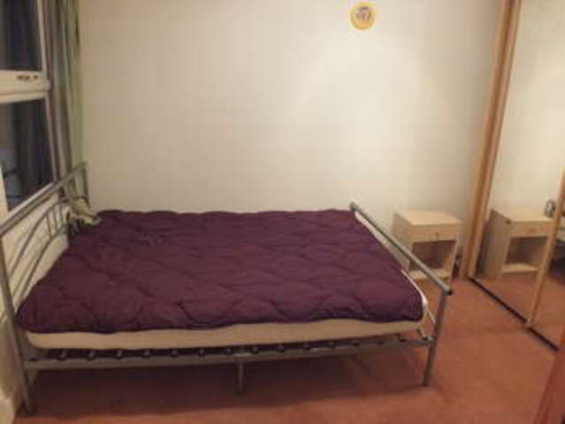  Image of 3 bedroom Terraced house to rent in Cardiff Road Reading RG1 at Reading Berkshire Reading, RG1 8ET