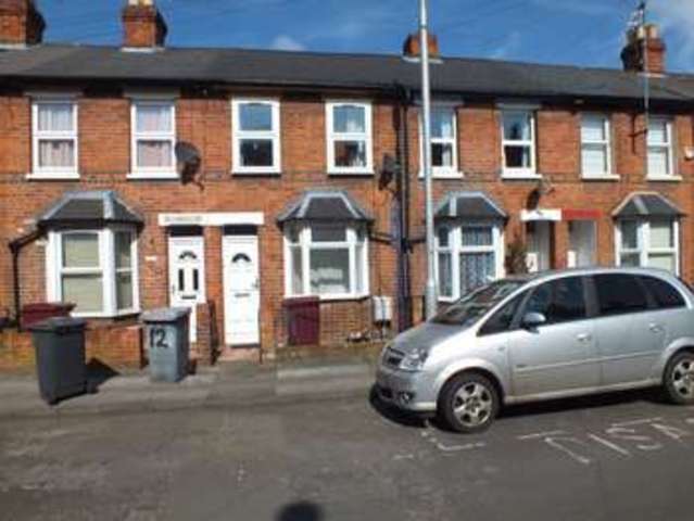  Image of 3 bedroom Terraced house to rent in Cardiff Road Reading RG1 at Reading Berkshire Reading, RG1 8ET