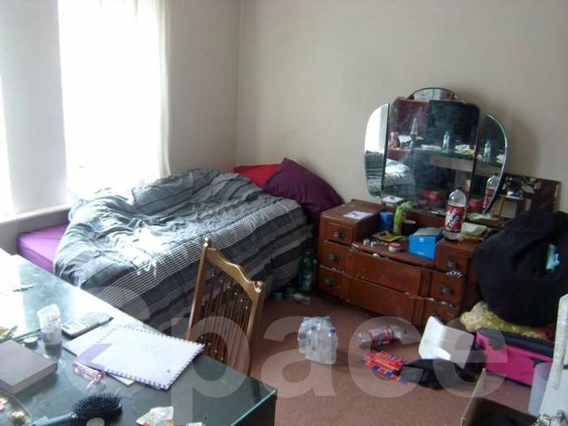  Image of 1 bedroom House Share to rent in Cardigan Road Reading RG1 at Cardigan Gardens University Reading, RG1 5QW