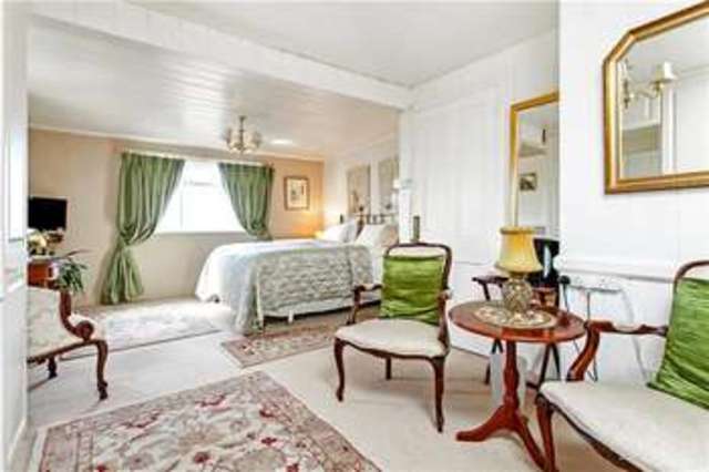  Image of 6 bedroom Detached house for sale in Castle Hill Woodgreen Fordingbridge SP6 at Woodgreen Fordingbridge Woodgreen, SP6 2AX