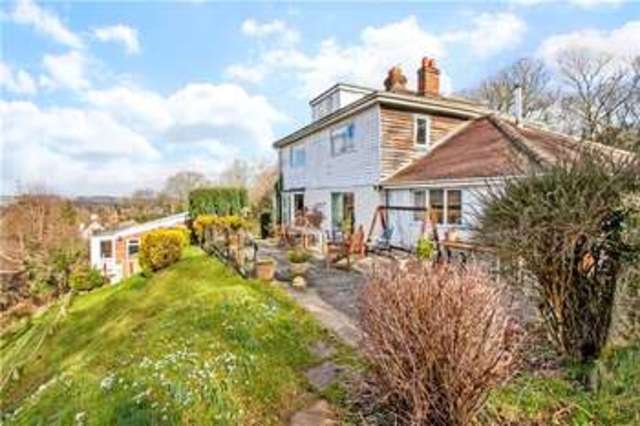  Image of 6 bedroom Detached house for sale in Castle Hill Woodgreen Fordingbridge SP6 at Woodgreen Fordingbridge Woodgreen, SP6 2AX
