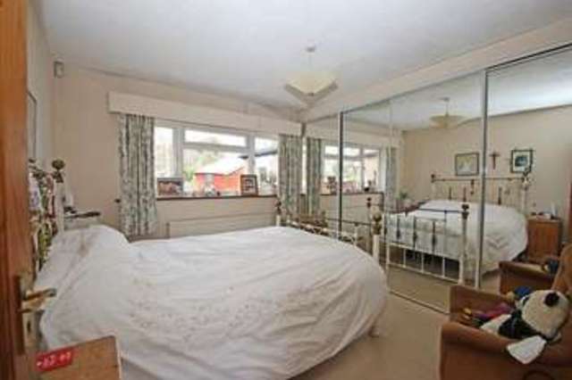  Image of 4 bedroom Detached house for sale in Chalk Road Ifold Loxwood Billingshurst RH14 at Chalk Road Ifold Billingshurst, RH14 0UD