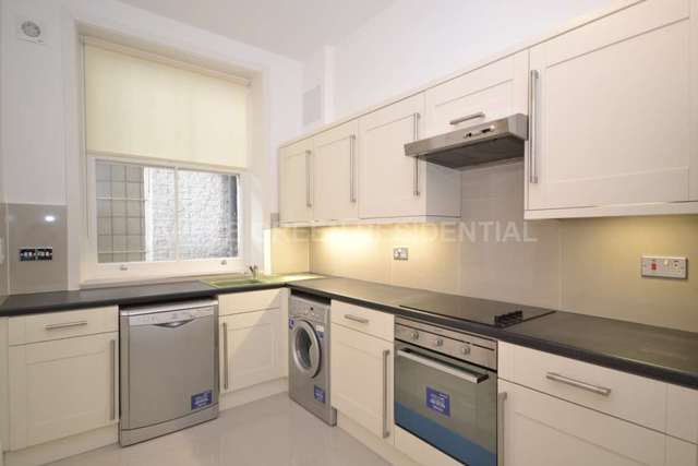  Image of 5 bedroom Apartment to rent in Cabbell Street London NW1 at Chapel Street Marylebone London, NW1 5BJ