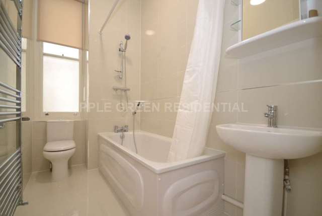  Image of 5 bedroom Apartment to rent in Cabbell Street London NW1 at Chapel Street Marylebone London, NW1 5BJ