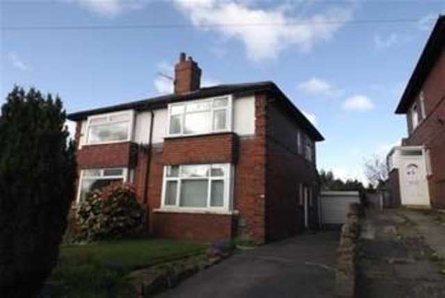  Image of 2 bedroom Semi-Detached house to rent in Charles Avenue Oakes Huddersfield HD3 at Huddersfield, HD3 4GF