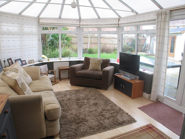  Image of 4 bedroom Detached house to rent in Charlotte Drive Gosport PO12 at Charlotte Drive  Gosport, PO12 4GS