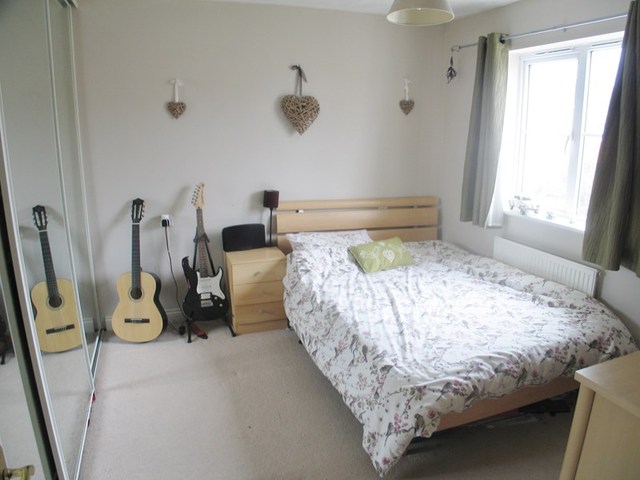  Image of 4 bedroom Detached house to rent in Charlotte Drive Gosport PO12 at Charlotte Drive  Gosport, PO12 4GS