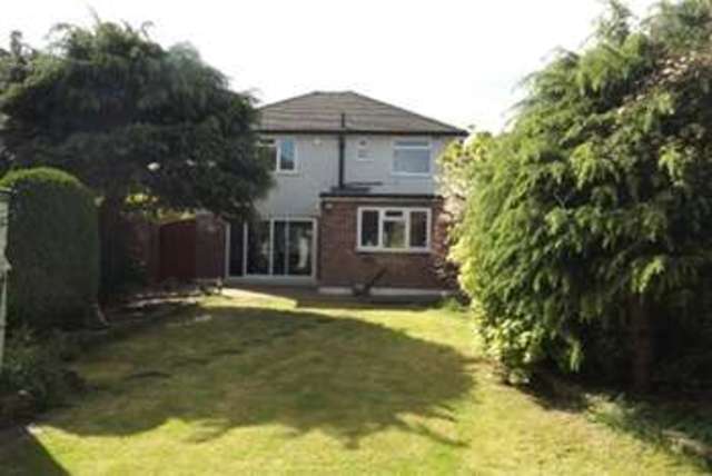  Image of 3 bedroom Detached house to rent in Orchard Road Chessington KT9 at Chessington, KT9 1AL