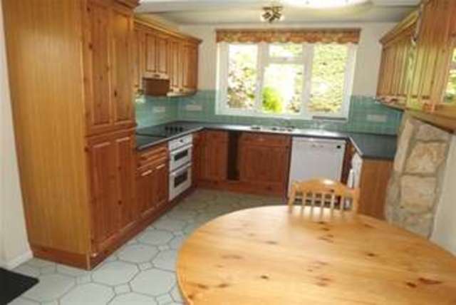  Image of 3 bedroom Detached house to rent in Orchard Road Chessington KT9 at Chessington, KT9 1AL