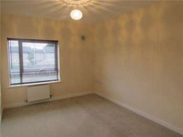  Image of 2 bedroom Apartment to rent in Chieftain Way Cambridge CB4 at Chesterton, CB4 2YE