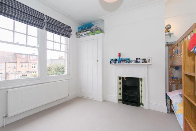  Image of 4 bedroom Detached house for sale in Chislehurst Avenue London N12 at London, N12 0HU
