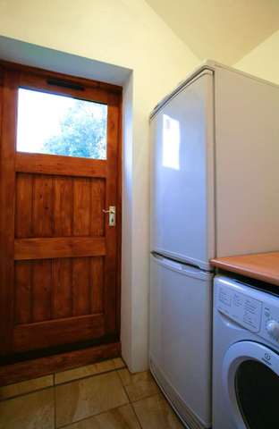  Image of 3 bedroom Detached house to rent in Churchend Twyning Tewkesbury GL20 at Church End Twyning Tewkesbury, GL20 6DA