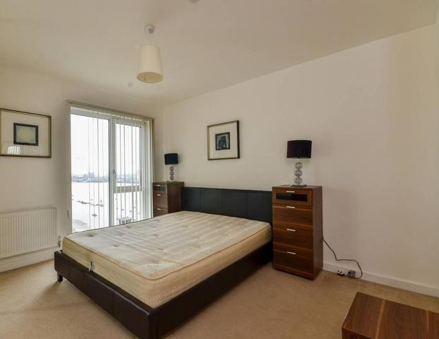  Image of 2 bedroom Flat for sale in Barge Walk London SE10 at Greenwich  London, SE10 0FP