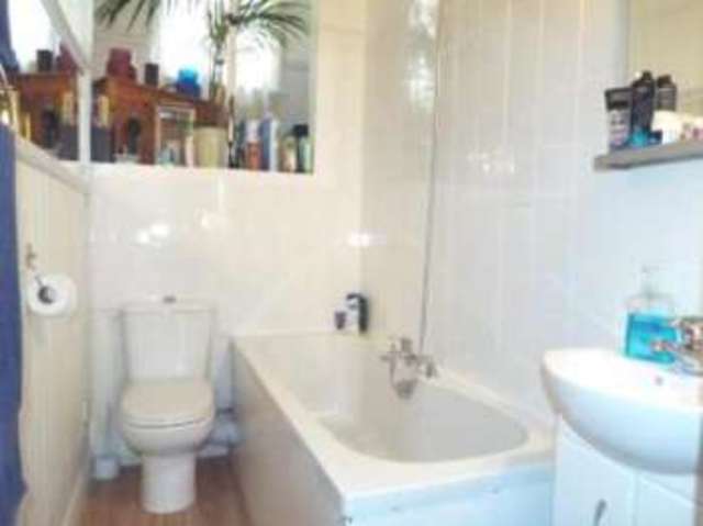  Image of Flat for sale in Clifton Crescent Folkestone CT20 at Folkestone Kent Sandgate, CT20 2EW