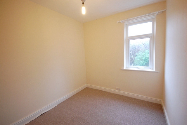  Image of 3 bedroom Detached house to rent in Clifton Road Southport PR8 at Southport, PR8 6HL