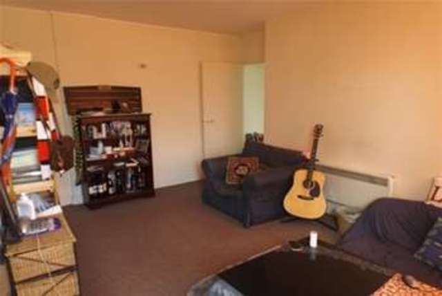 Image of 1 bedroom Flat to rent in Goldstone Villas Hove BN3 at Hove, BN3 3RX