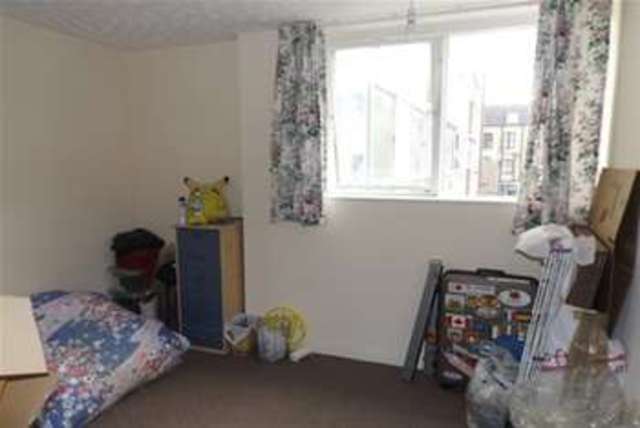  Image of 1 bedroom Flat to rent in Goldstone Villas Hove BN3 at Hove, BN3 3RX
