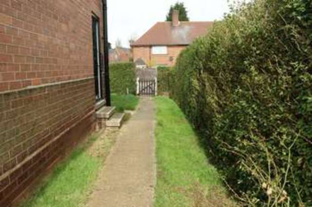  Image of 3 bedroom Terraced house to rent in Coleby Road Nottingham NG8 at Coleby Road  Broxtowe, NG8 6FR