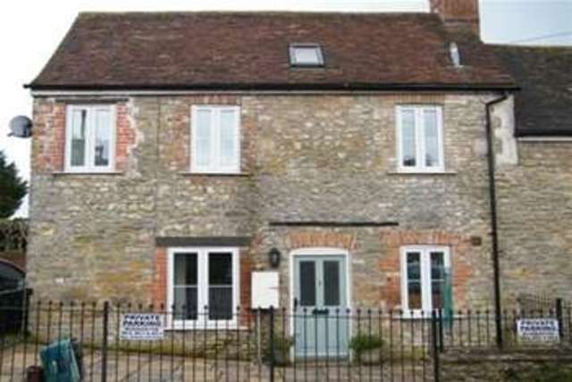  Image of 2 bedroom Detached house to rent in Coles Close Wincanton BA9 at Wincanton, BA9 9FJ