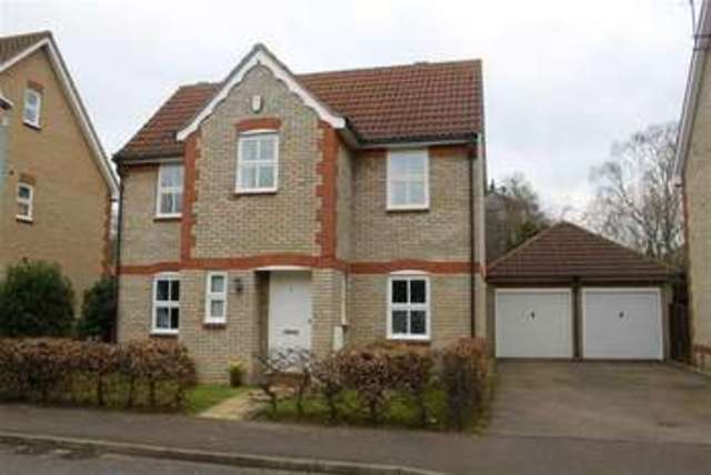  Image of 3 bedroom Property for sale in College Fields Woodhead Drive Cambridge CB4 at College Fields Cambridge Cambridge, CB4 1YZ