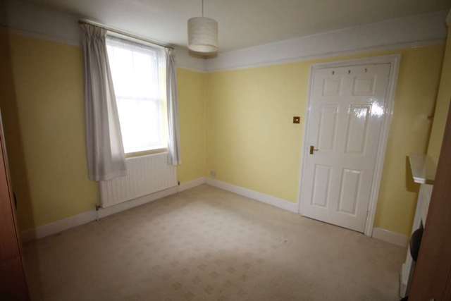  Image of 1 bedroom Apartment to rent in Colyers Lane Erith DA8 at Colyers Lane  Erith, DA8 3NP