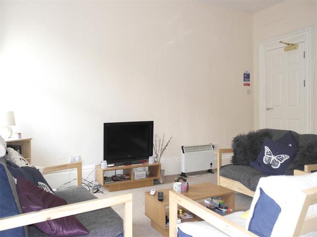  Image of 3 bedroom Flat to rent in Commercial Street Dundee DD1 at City Centre Dundee Dundee, DD1 2AP