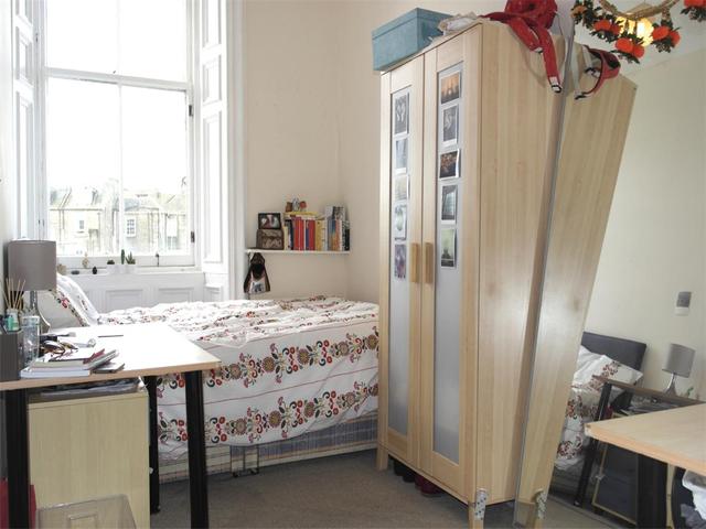  Image of 3 bedroom Flat to rent in Commercial Street Dundee DD1 at City Centre Dundee Dundee, DD1 2AP