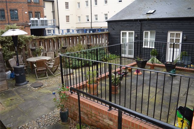  Image of 2 bedroom Apartment for sale in St. Johns Hill Reading RG1 at 7-11 St. Johns Hill Reading Reading, RG1 4EF