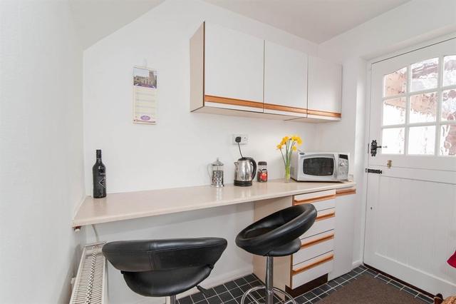  Image of 1 bedroom End of Terrace to rent in Constable Close Diss IP22 at Constable Close  DISS, IP22 4YP