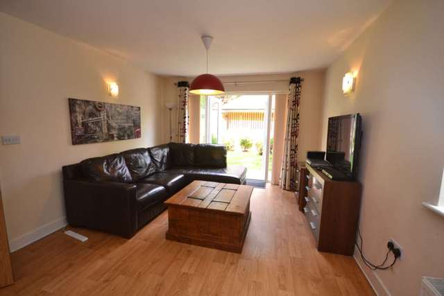  Image of 2 bedroom Apartment to rent in Reading Road Wokingham RG41 at Copper Beech Place  Wokingham, RG41 1HB