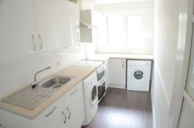  Image of 1 bedroom Flat to rent in Cornmill Crescent Alphington Exeter EX2 at Corn Mill Crescent, Alphington  Exeter, EX2 8TP