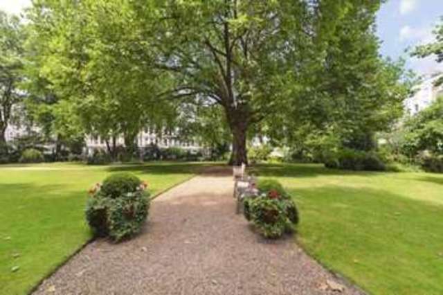  Image of 1 bedroom Flat for sale in Courtfield Gardens London SW5 at Earls Court London Earl