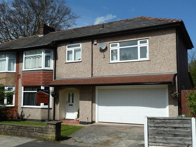  Image of 4 bedroom Semi-Detached house for sale in Craig Avenue Bury BL8 at Craig Avenue  Bury, BL8 2PG
