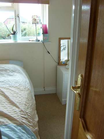  Image of 3 bedroom Detached house to rent in Craig Avenue Tilehurst Reading RG30 at Craig Ave  Reading, RG30 2PJ