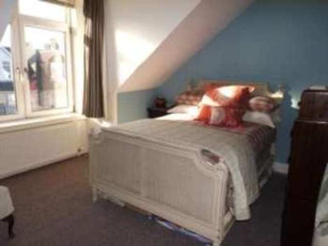  Image of 2 bedroom Semi-Detached house for sale in Craigallian Avenue Cambuslang Glasgow G72 at Cambuslang Glasgow Flemington, G72 8RP