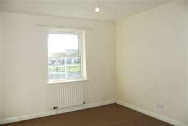  Image of 2 bedroom Property to rent in Crane Close Gosport PO13 at Gosport, PO13 0AJ