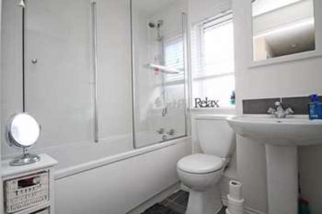  Image of 3 bedroom Detached house for sale in Cranham Avenue Billingshurst RH14 at Billingshurst, RH14 9EN