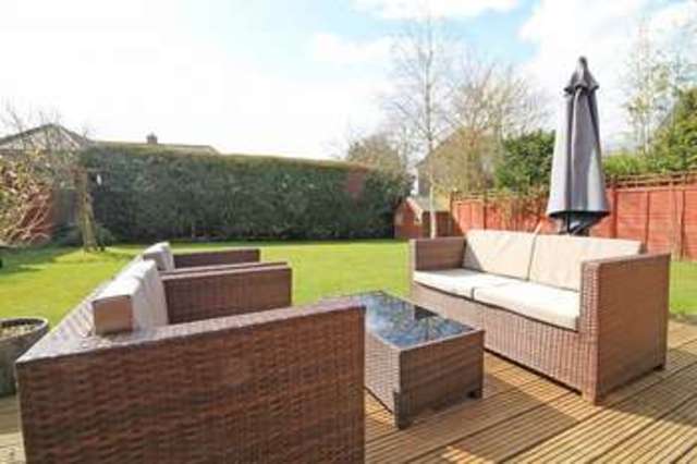  Image of 3 bedroom Detached house for sale in Cranham Avenue Billingshurst RH14 at Billingshurst, RH14 9EN