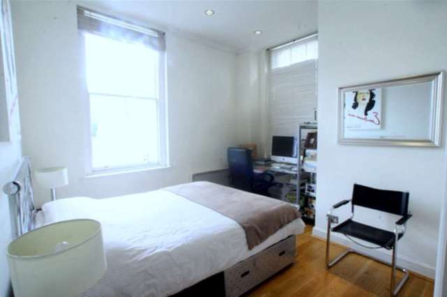 Image of 2 bedroom Flat to rent in Cranley Place London SW7 at Cranley Place South Kensington London, SW7 3AE