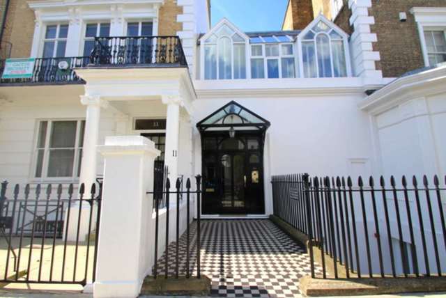  Image of 2 bedroom Flat to rent in Cranley Place London SW7 at Cranley Place South Kensington London, SW7 3AE