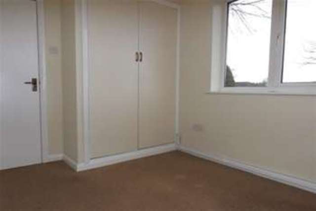  Image of 2 bedroom Bungalow to rent in Craven Road Chandler