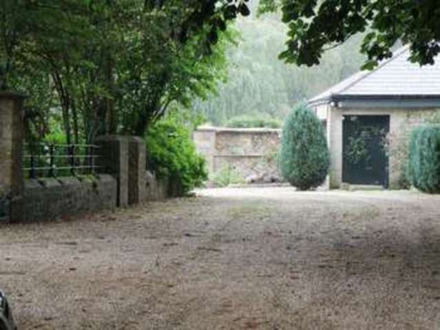  Image of 5 bedroom Detached house to rent in Middle Street Misterton Crewkerne TA18 at Crewkerne, TA18 8LU