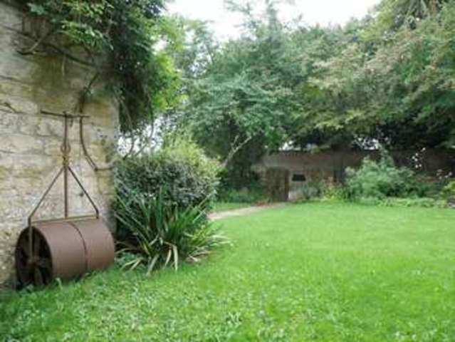 Image of 5 bedroom Detached house to rent in Middle Street Misterton Crewkerne TA18 at Crewkerne, TA18 8LU