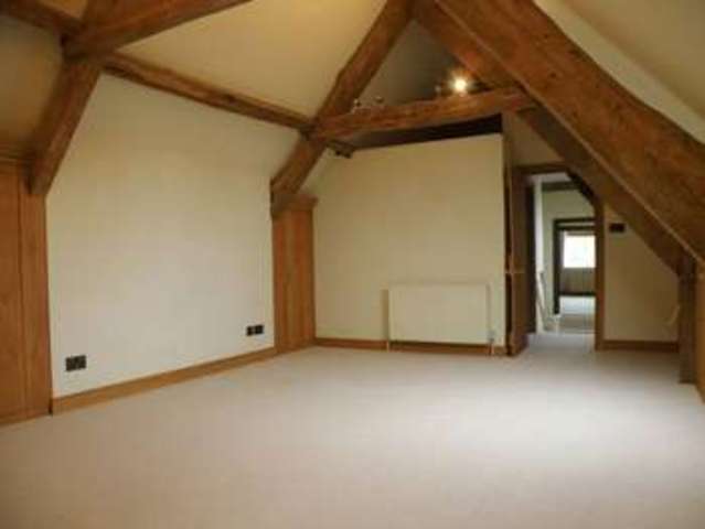 Image of 5 bedroom Detached house to rent in Middle Street Misterton Crewkerne TA18 at Crewkerne, TA18 8LU