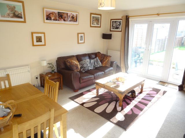  Image of 2 bedroom Detached house to rent in Cromers Close Northway Tewkesbury GL20 at Northway Tewkesbury Northway, GL20 8RT