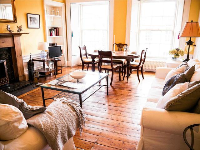  Image of 2 bedroom Flat to rent in Cumberland Street Edinburgh EH3 at New Town Edinburgh Edinburgh, EH3 6RT